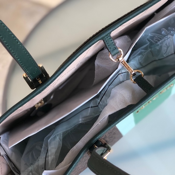 NWT Michael Kors Center Stripe tote handbag purse - Picture 5 of 8